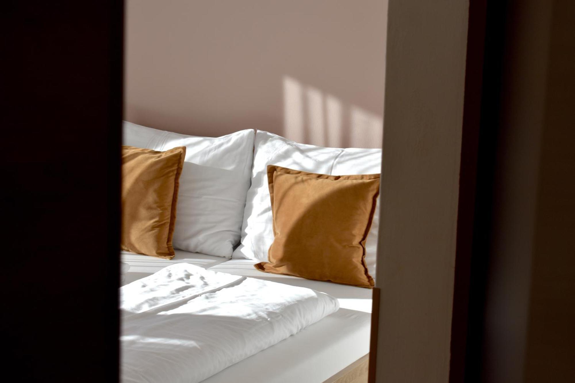 קרומפנדורף Amoria Secret Escape Woerthersee - Adults Only Wellness & Self Check-In מראה חיצוני תמונה